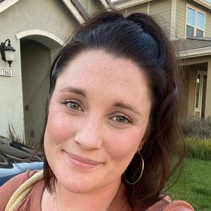 Meet your Posher, Madeline